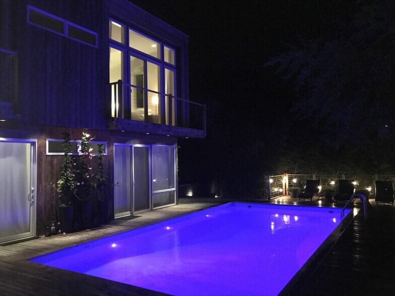 More Photos Of 22 Atlantic Walk, Fire Island Pines Hotel For Sale