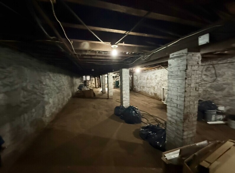 More Photos Of 872 Broadway, Bayonne Office For Sale