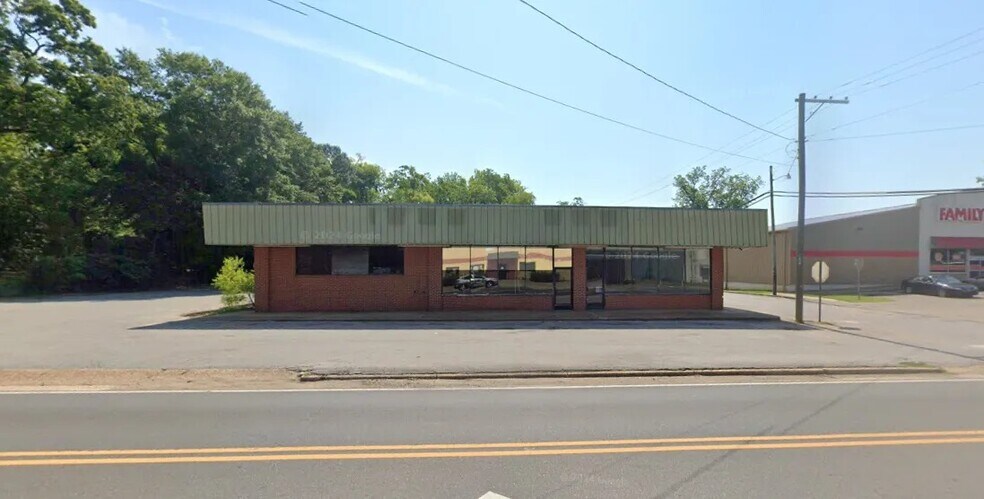 Primary Photo Of 1101 Tuscaloosa St, Greensboro Freestanding For Sale