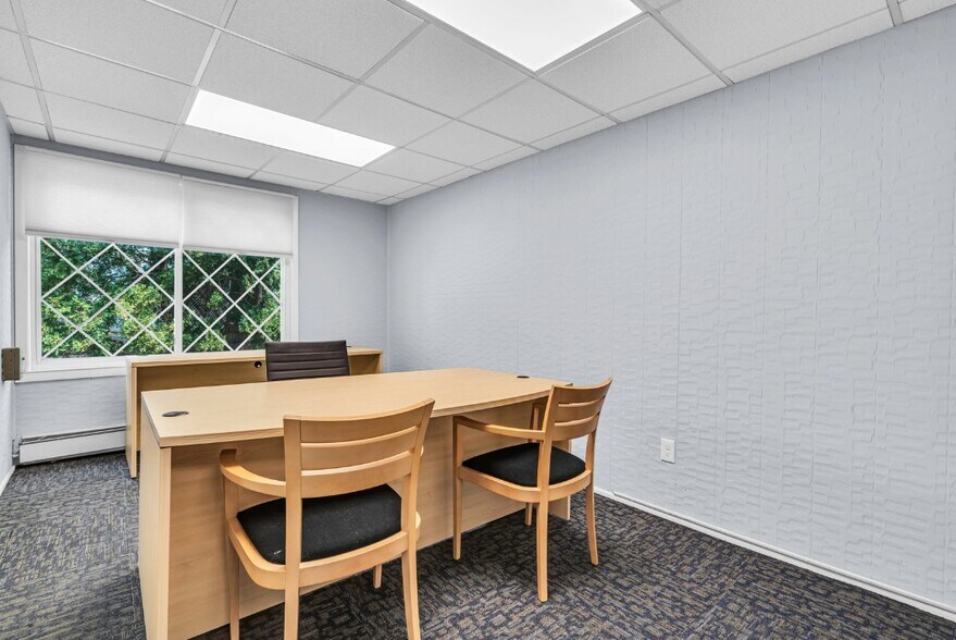 More Photos Of 141 W Main St, Rockaway Service Station For Lease