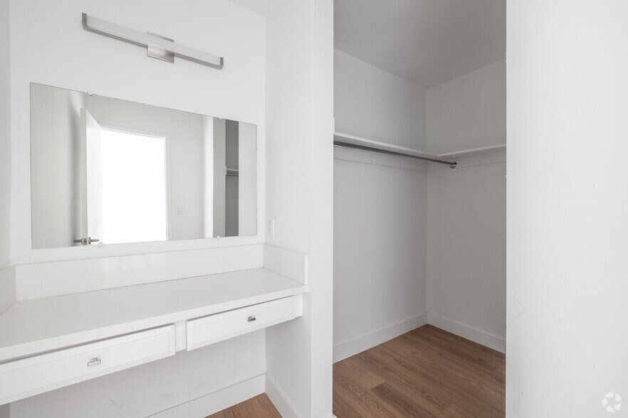 More Photos Of 12756 Venice Blvd, Los Angeles Apartments For Sale