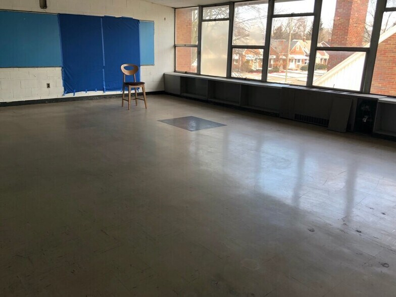 More Photos Of 11406-11440 Morang Dr, Detroit Religious Facility For Sale