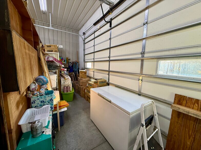 More Photos Of 203 W 5th St, Blue Rapids Service For Sale