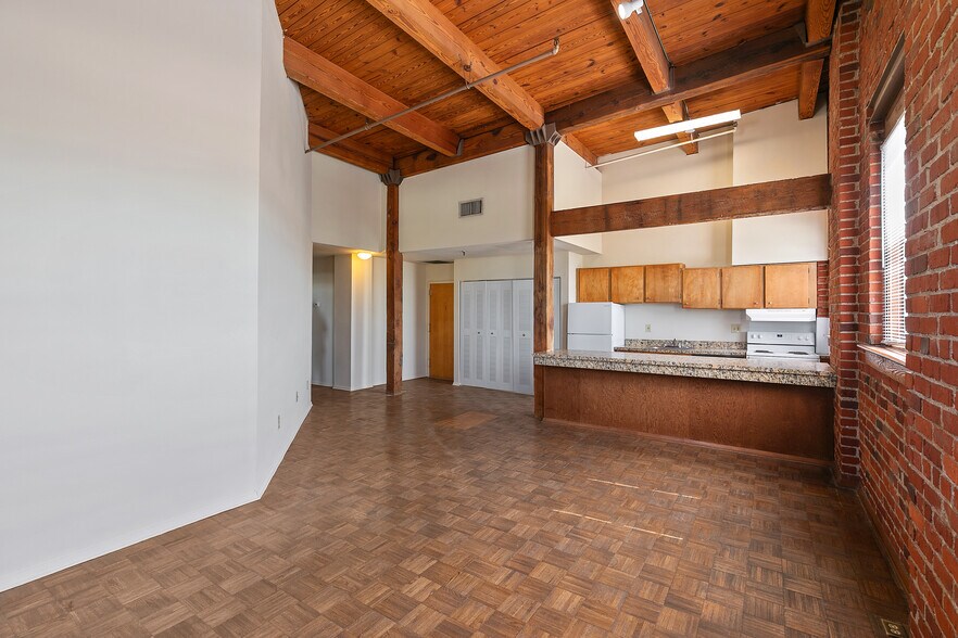 More Photos Of , Richmond Multifamily For Sale