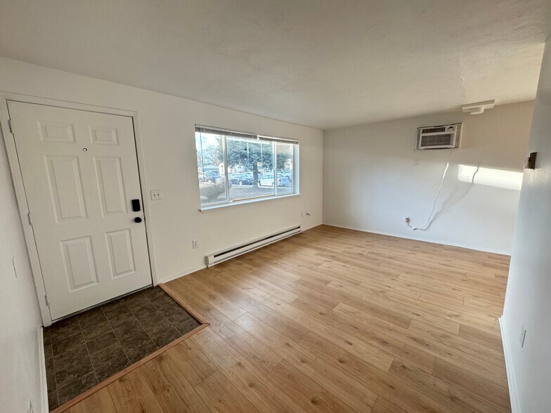 More Photos Of 824-828 E North Ave, Spokane Apartments For Sale