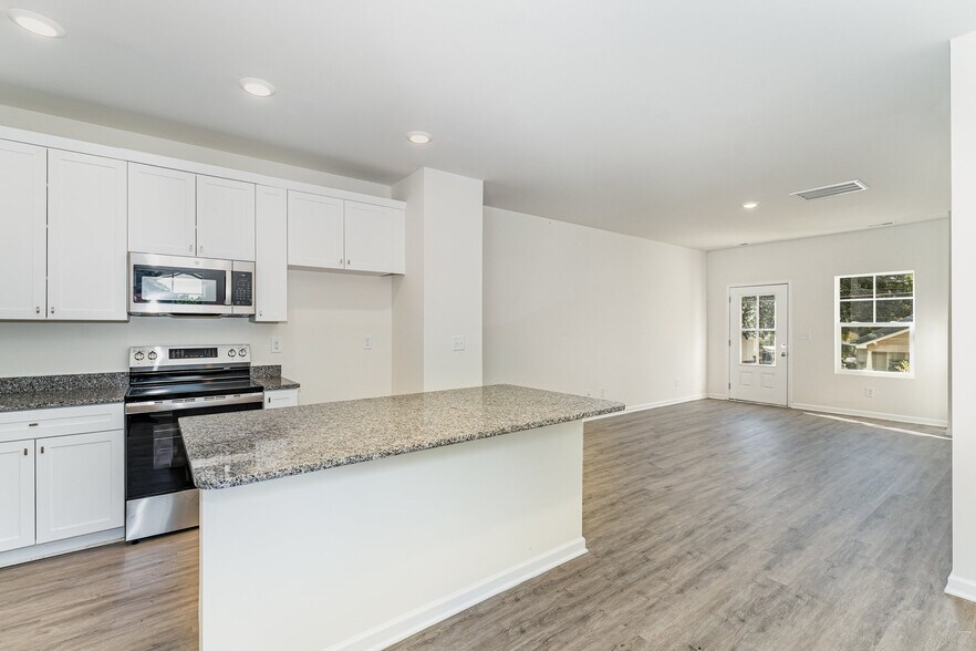 More Photos Of 711 Fairview St, High Point Multifamily For Sale