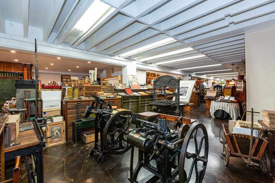 More Photos Of 1069-1073 Howard St, San Francisco Storefront Retail Office For Sale