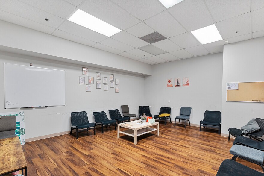 More Photos Of 1120 Shadow Ln, Las Vegas Medical For Sale