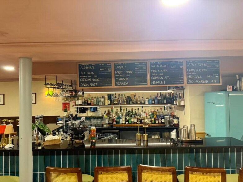 More Photos Of 2308 44th Dr, Long Island City Storefront Retail Office For Sale