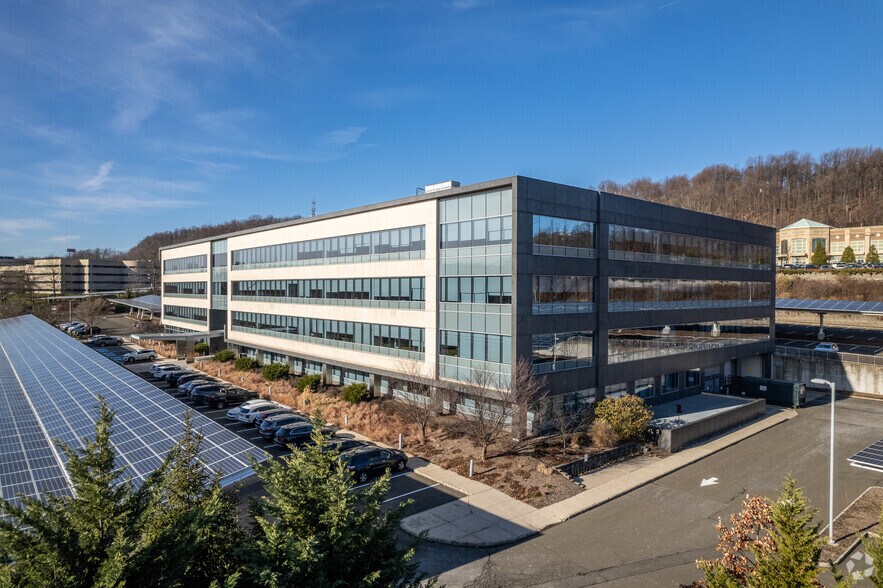 More Photos Of 50 Connell Dr, Berkeley Heights Office Residential For Lease