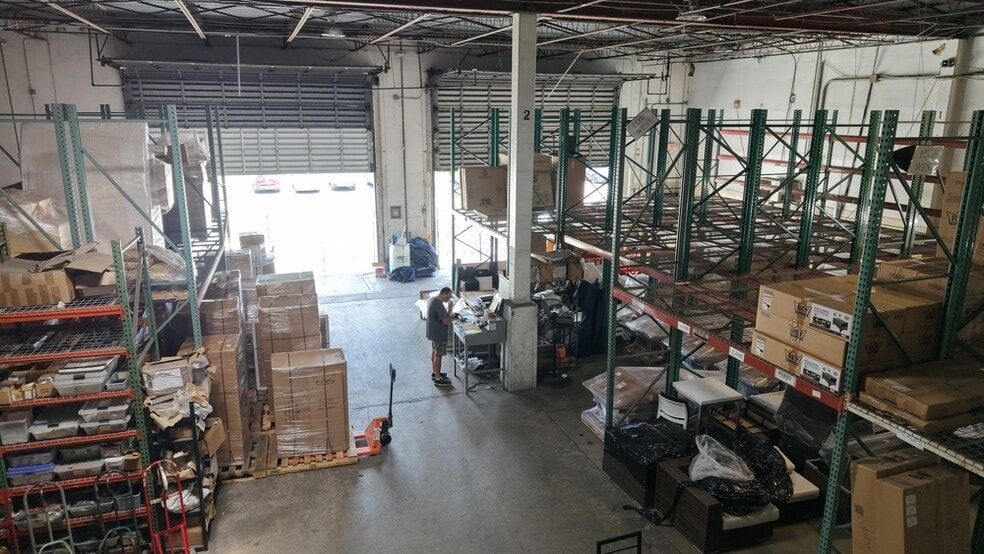More Photos Of 4900 NW 167th St, Miami Gardens Warehouse For Sale