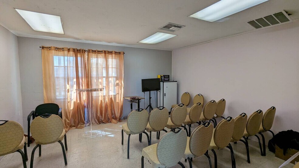 More Photos Of 148 E Interlake Blvd, Lake Placid Religious Facility For Sale