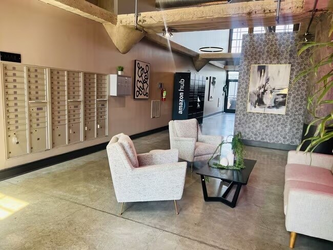 More Photos Of 2615 Washington Ave, Saint Louis Apartments For Sale