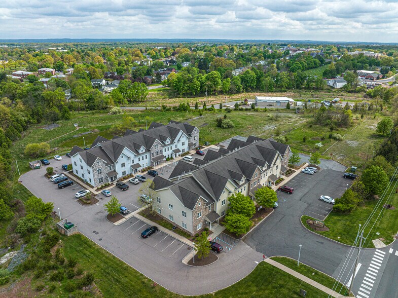 More Photos Of 5 Walter E Foran Blvd, Flemington Medical For Lease