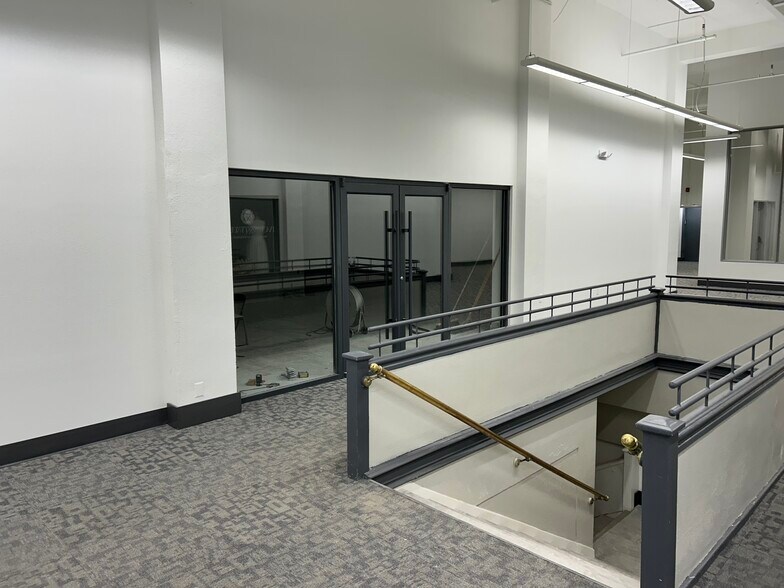 More Photos Of 116 E Randolph Ave, Enid Office Residential For Lease