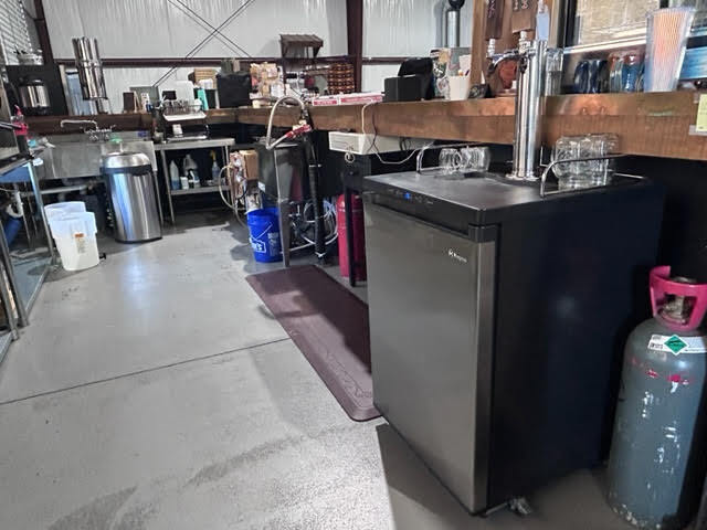 More Photos Of 409 Highway 64, Ocoee Showroom For Sale