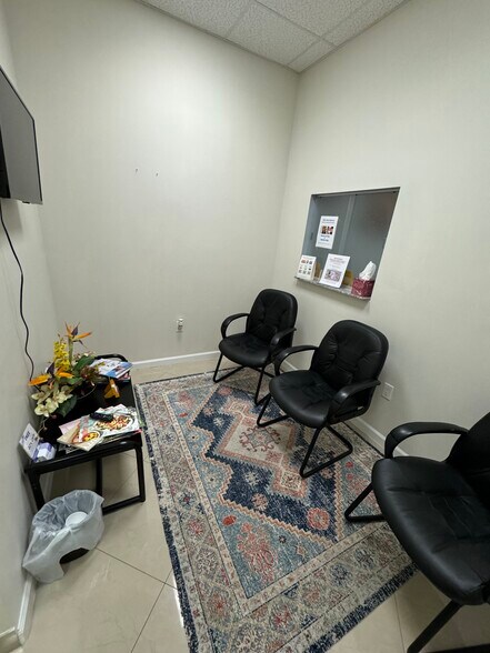 More Photos Of 1741-1759 N University Dr, Pembroke Pines Storefront Retail Office For Sale