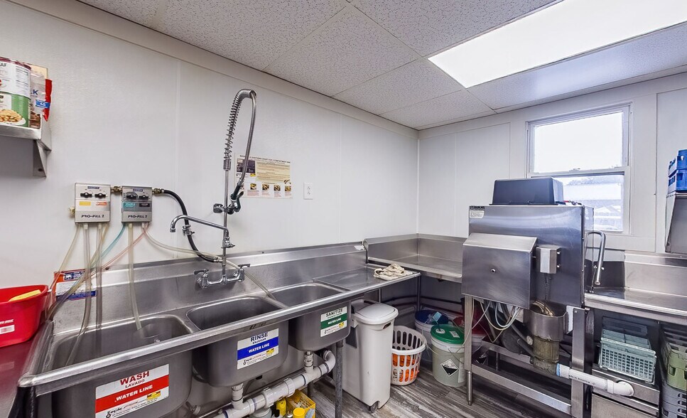 More Photos Of 184 Jamison City Rd, Benton Restaurant For Sale