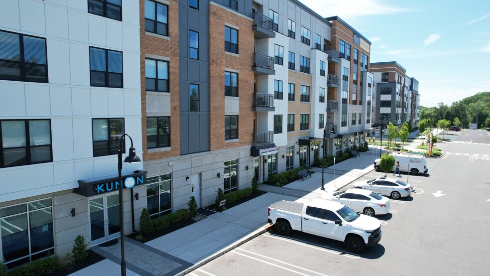 More Photos Of 1 Legacy Pl, East Brunswick Apartments For Lease