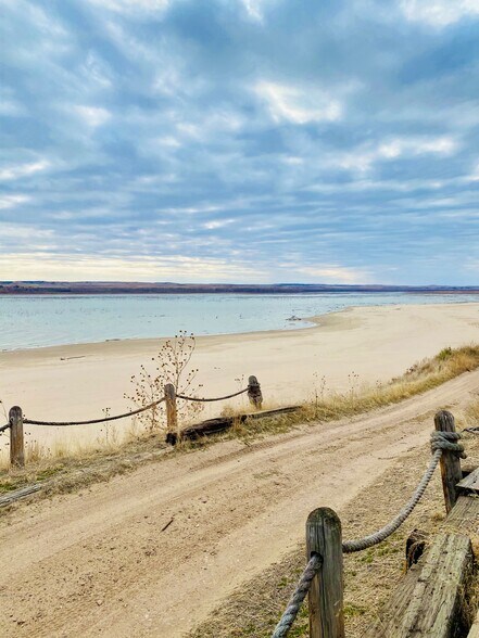 More Photos Of 5051 Albees, Lewellen Hospitality For Sale