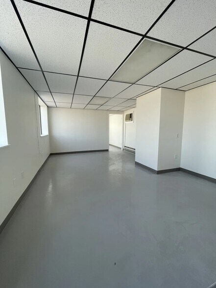 More Photos Of 308 S Arthur St, Amarillo Warehouse For Lease