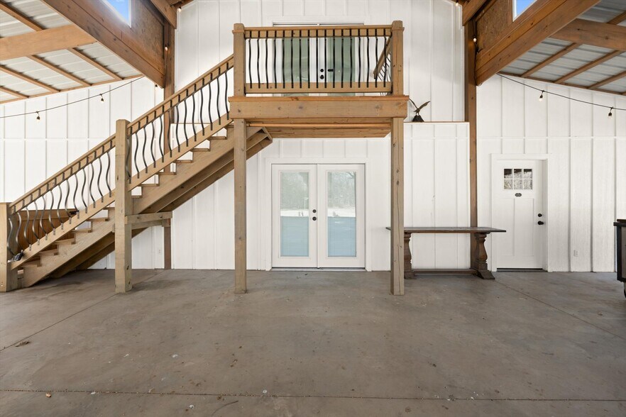 More Photos Of 18186 State Highway 74B, Washington Specialty For Sale