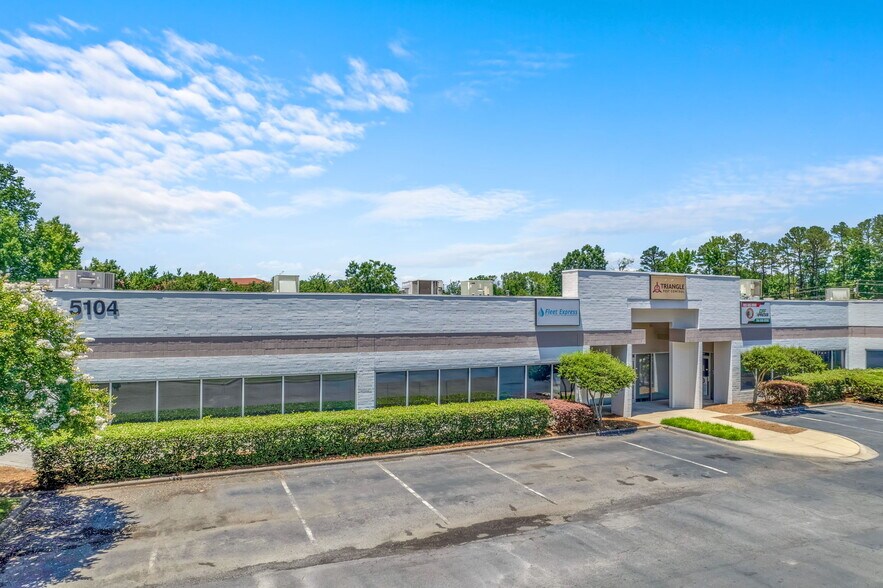More Photos Of 5100 Reagan Dr, Charlotte Unknown For Lease