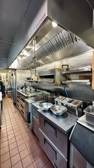 More Photos Of 12600-12604 W Washington Blvd, Los Angeles Restaurant For Lease