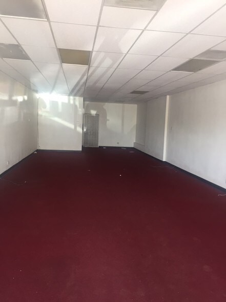More Photos Of 1451-1469 S San Jacinto Ave, San Jacinto Restaurant For Lease