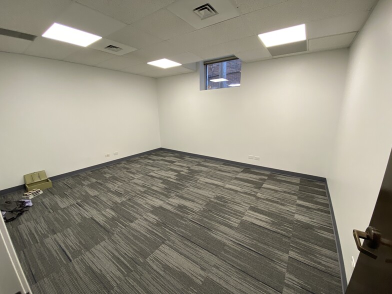 More Photos Of 1640 Grant St, Denver Office For Sale