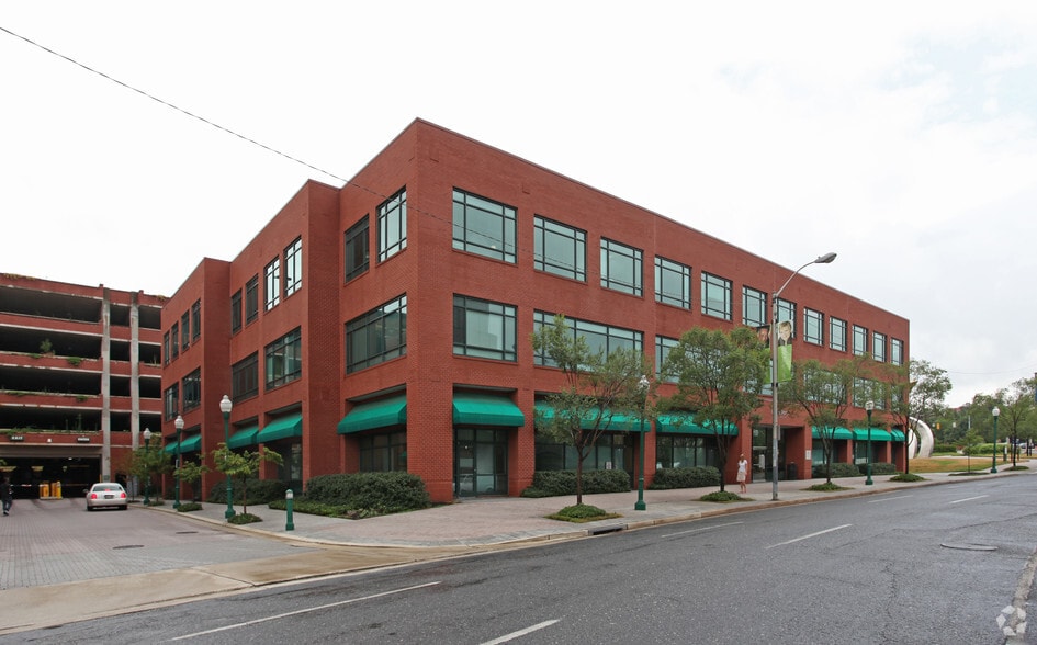 More Photos Of 1040 Park Ave, Baltimore Office For Sale