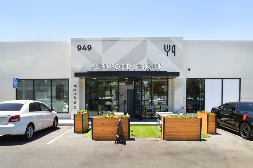 Primary Photo Of 935-949 Ruff Dr, San Jose Food Processing For Lease