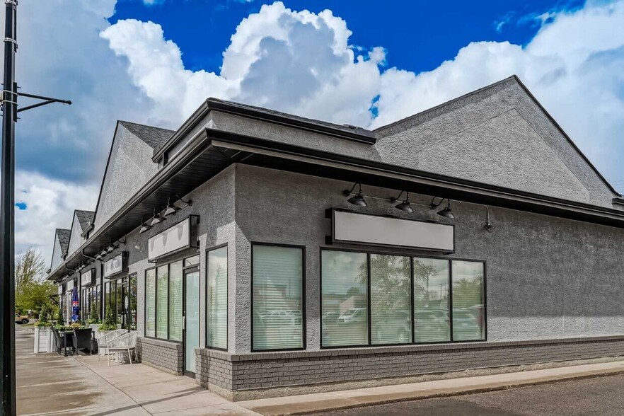 More Photos Of 232-244 3rd Ave, Strathmore Storefront For Sale