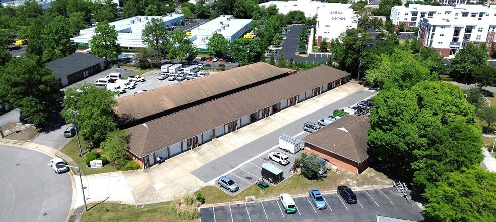 More Photos Of 350-352 Cleveland Pl, Virginia Beach Light Manufacturing For Lease