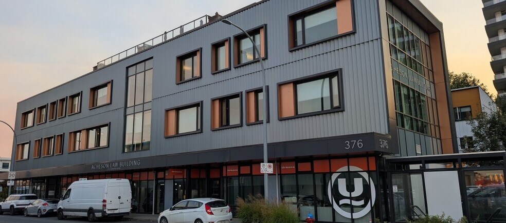 Primary Photo Of 376 Harbour Rd, Victoria Office For Lease