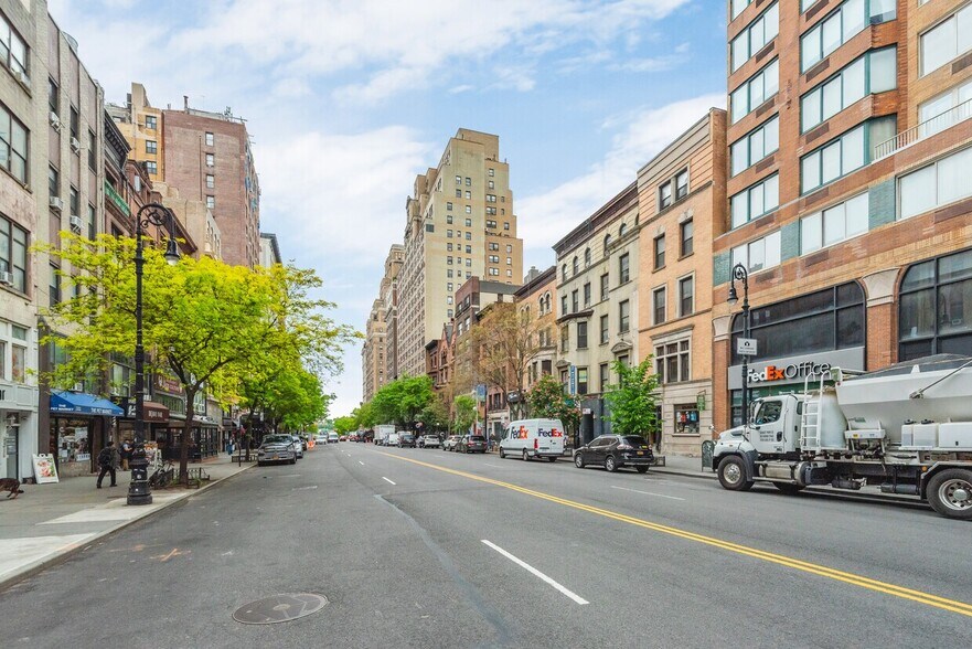 More Photos Of 237 W 72nd St, New York Apartments For Sale