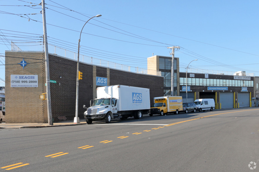 Primary Photo Of 147-35 Farmers Blvd, Jamaica Warehouse For Lease