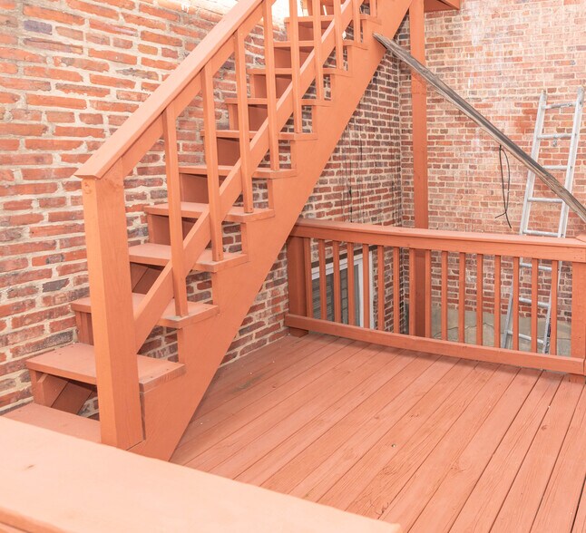 More Photos Of 2100-2102 Maryland Ave, Baltimore Apartments For Sale
