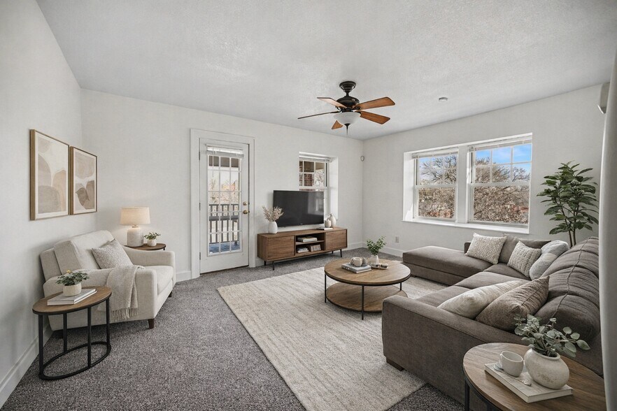 More Photos Of 709 W Truman Rd, Independence Apartments For Sale