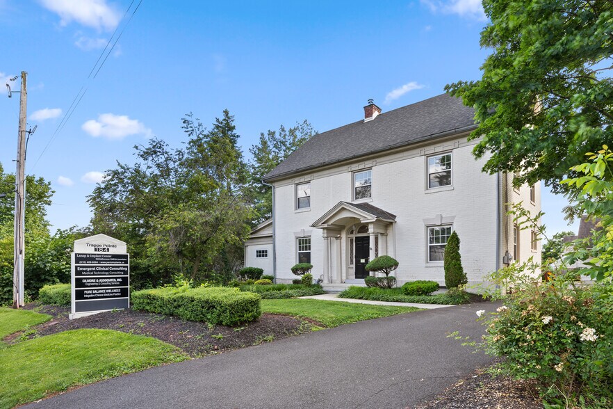 Primary Photo Of 184 W Main St, Trappe Office For Sale