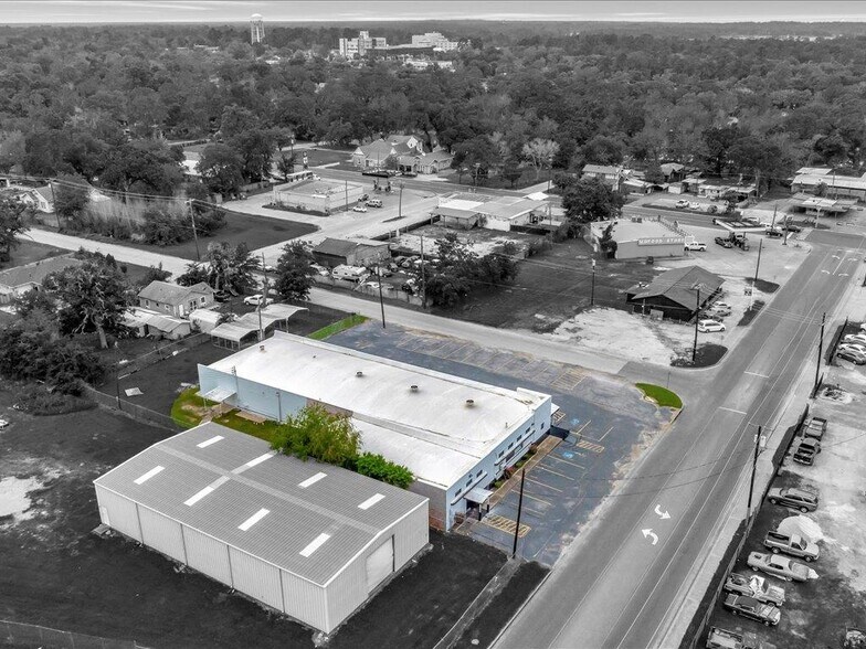 Primary Photo Of 1221 Abney Ave, Lufkin Office For Sale