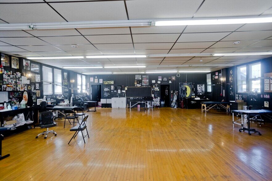 More Photos Of 52 Gladdu Ave, Chicopee General Retail For Sale