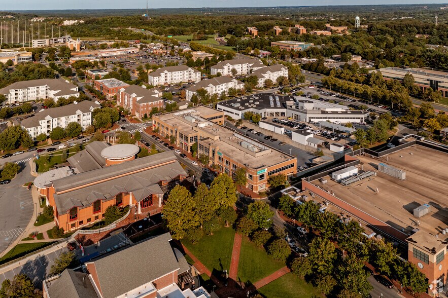 More Photos Of 19847 Century Blvd, Germantown Office For Lease