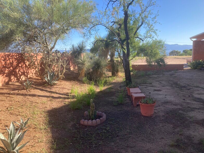 More Photos Of 801 McNab Pkwy, San Manuel Specialty For Sale