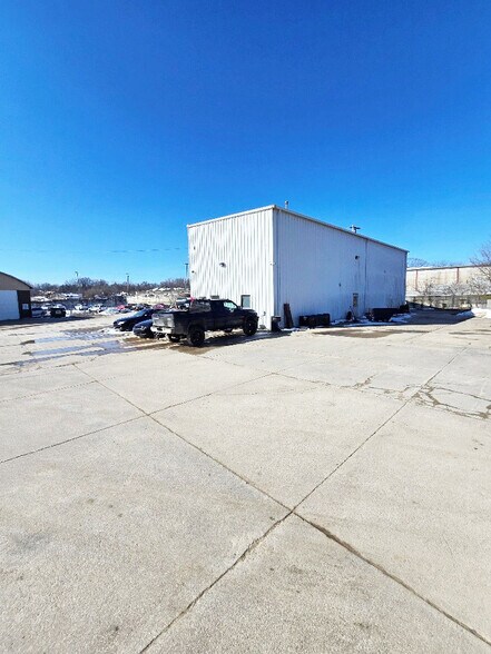 More Photos Of 24423 State Road 23, South Bend Manufacturing For Sale