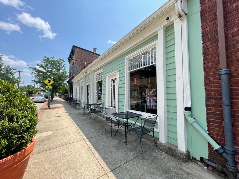 More Photos Of 229 Elm St, Ludlow General Retail For Sale