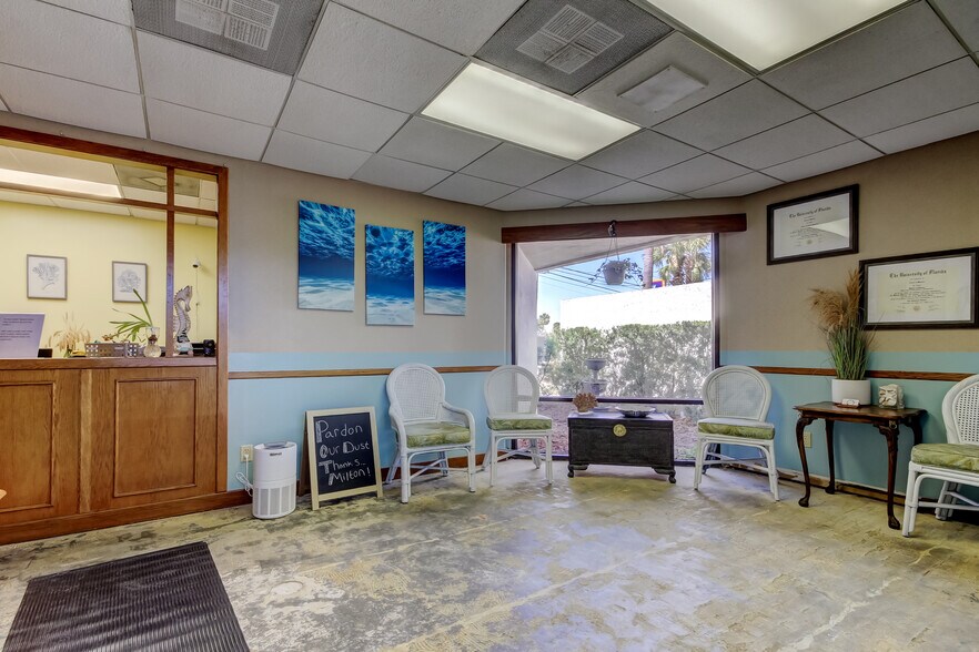 More Photos Of 7603 Seminole Blvd, Seminole Medical For Sale