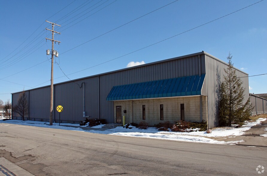 More Photos Of 20 N Zischler St, Springfield Manufacturing For Sale