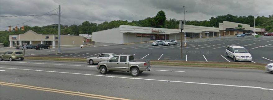 More Photos Of 2424 Virginia Ave, Collinsville General Retail For Lease
