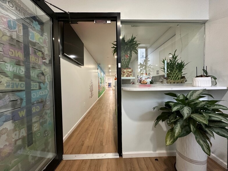 More Photos Of 1759 Bay Ridge Pky, Brooklyn Apartments For Sale